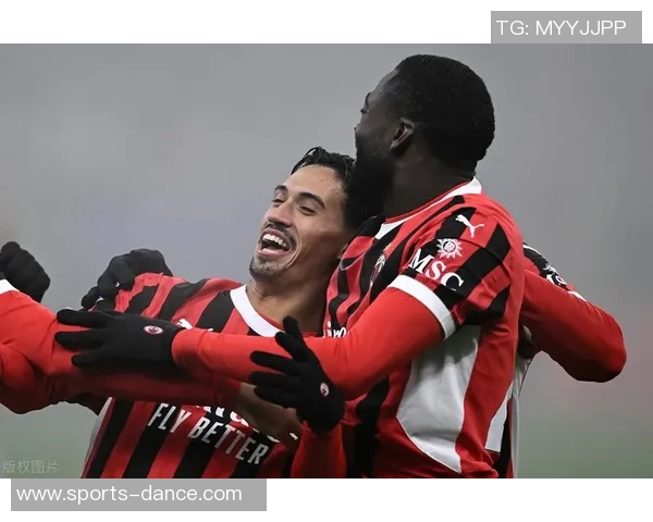 欧联杯激战：AC米兰6比2逆袭国米神扑引发全场热议与争议判罚