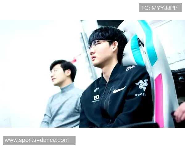 赛后分析:JDG与EDG对决中的战术运用与团队协作经验分享 赛后分析:JDG与EDG对决中的战术运用与团队协作经验分享