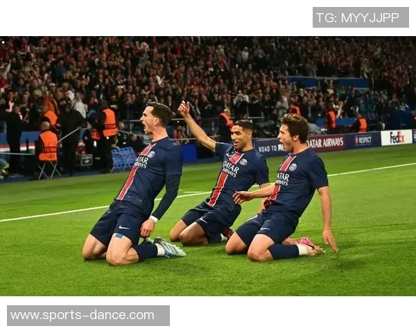 那不勒斯狂胜巴黎圣日耳曼6-2神扑瞬间点燃友谊赛激情