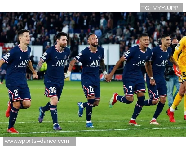 中超精彩对决里昂大胜热刺神扑瞬间成比赛转折点分析