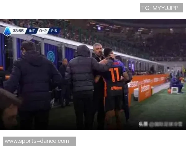 国王杯精彩对决国米大胜波尔图红牌事件引发全场热议 国王杯精彩对决国米大胜波尔图红牌事件引发全场热议