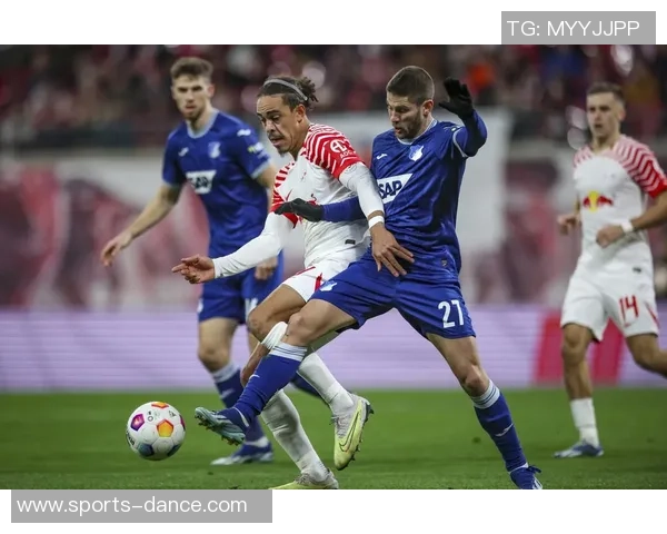 德甲激战：尤文图斯大胜莱比锡全场沸腾赛后点评引发热议