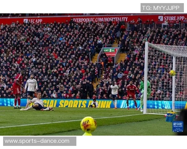 足总杯激战利物浦大胜皇马乌龙球瞬间点燃全场激情