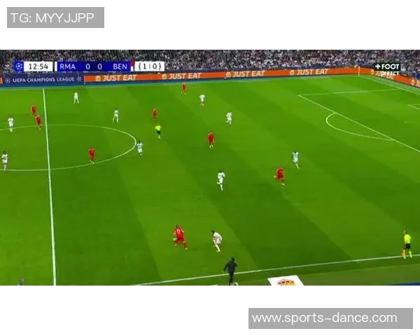 国王杯精彩对决本菲卡与里昂战成平局绝杀瞬间引发全场狂欢