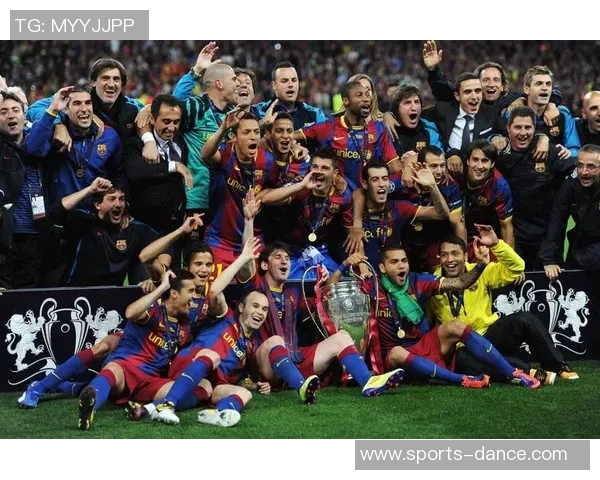 欧冠经典对决皇马逆转曼联全场沸腾精彩瞬间解析 欧冠经典对决皇马逆转曼联全场沸腾精彩瞬间解析