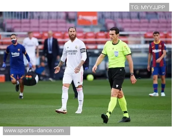 友谊赛平局拜仁与波尔图互交白卷转会传闻引发球迷热议 友谊赛平局拜仁与波尔图互交白卷转会传闻引发球迷热议